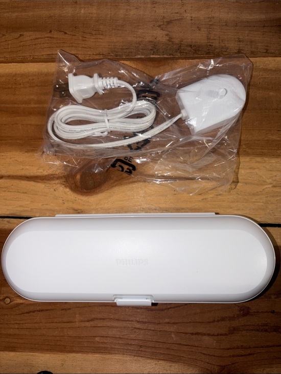 Philips Other - Philips Sonicare White Case & Charger Only HX6829